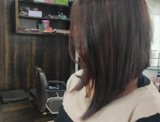 Streets salon by Deepti. Best salon services in prayagraj