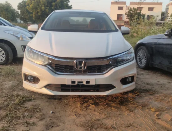 Ahmedabad ,thaltej car service station (RAJ AUTOMOBILES)