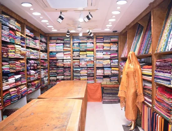 GROVER CLOTH EMPORIUM