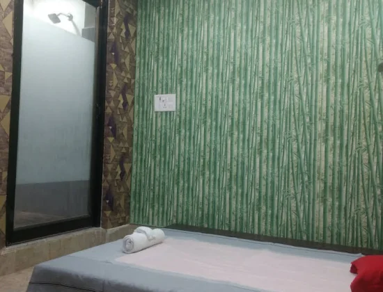 Vicky Body Massage Centres