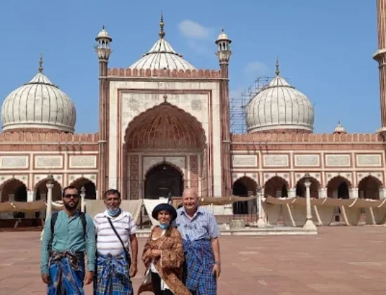 Progressive Tours and Travels – Hire Urbania Tempo Traveller in Delhi