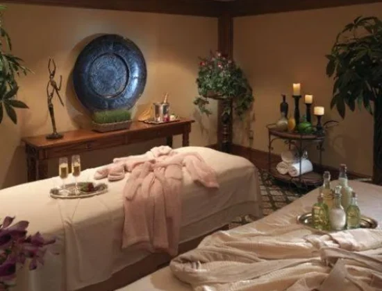 D 10 Spa & Home Massage Service