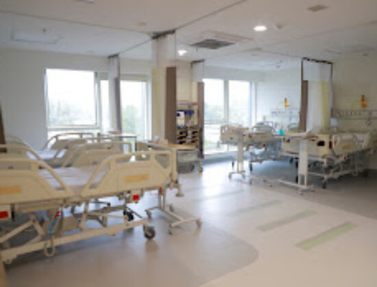 Apollo Spectra Hospitals