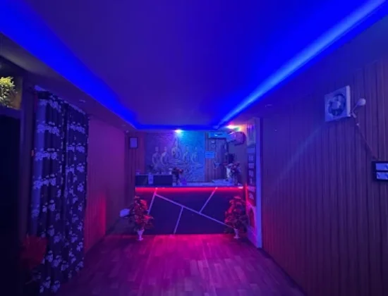 𝐒𝐮𝐧 𝐍 𝐌𝐨𝐨𝐧 𝐒𝐩𝐚| Best Spa In Allahabad | Top massage Center In Allahabad |