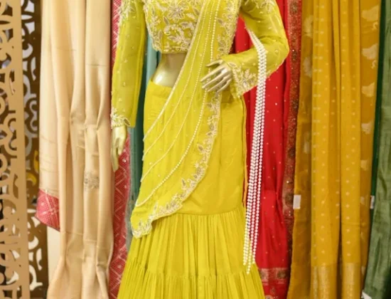Noopur Clothing | Best Ethnic & Contemporary Wear Store in Delhi | Wide Range of Ethnic Women’s Wear