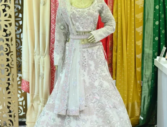 Noopur Clothing | Best Ethnic & Contemporary Wear Store in Delhi | Wide Range of Ethnic Women’s Wear