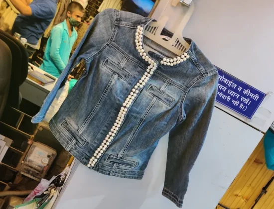 Clothes ‘N; More