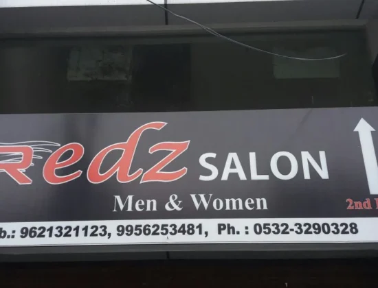 Redz Makeup studio & Salon | Best Makeup studio in Prayagraj | Best Salon in Prayagraj