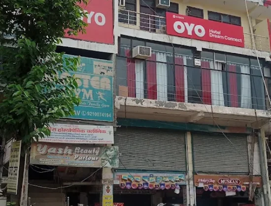 Jeevan Lok Hospital