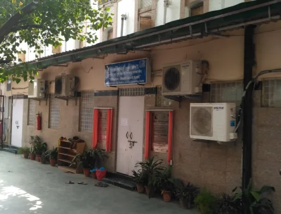 Smt Sucheta Kriplani Hospital