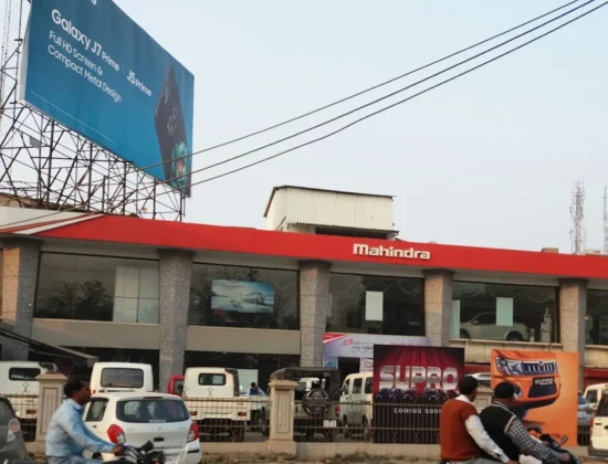 Mahindra Brijraj Motors – SUV & Commercial Vehicle Showroom