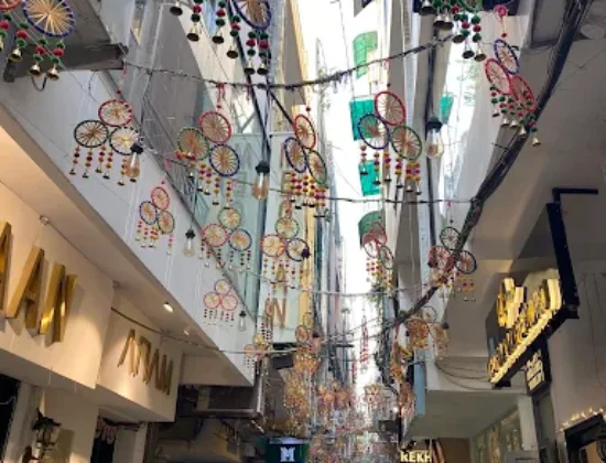 Fashion Street