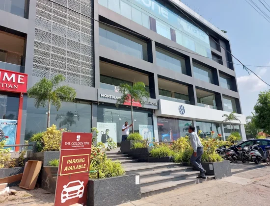 Avon Automobiles