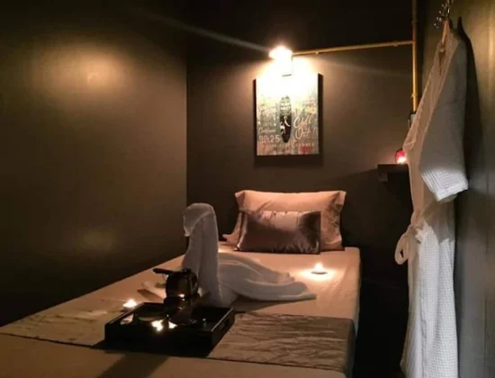 La Rosa Relax Spa Sindhu bhavan Road Ahmedabad