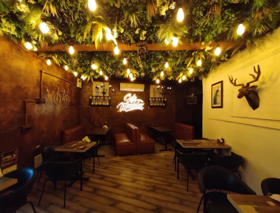 Cafe Maddox Paschim Vihar