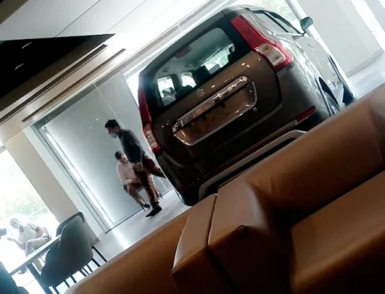 Maruti Suzuki ARENA (Shreyash Automotives, New Delhi, Guru Harkishan Marg)