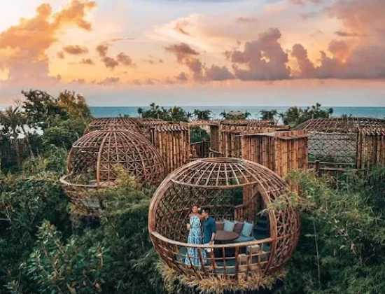 TravelAwesome