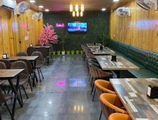 Sardar Ji Family Restaurant (Subhash Nagar)