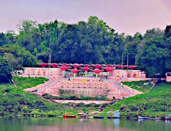 Saraswati Ghat