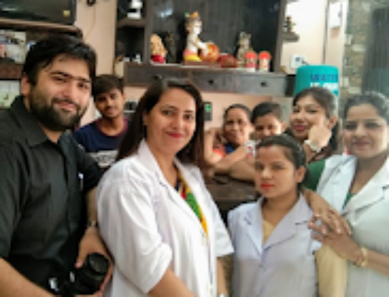 Aastha Healthcare