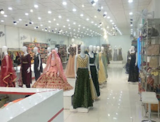 Aadbhut ( A Complete Fashion Store )